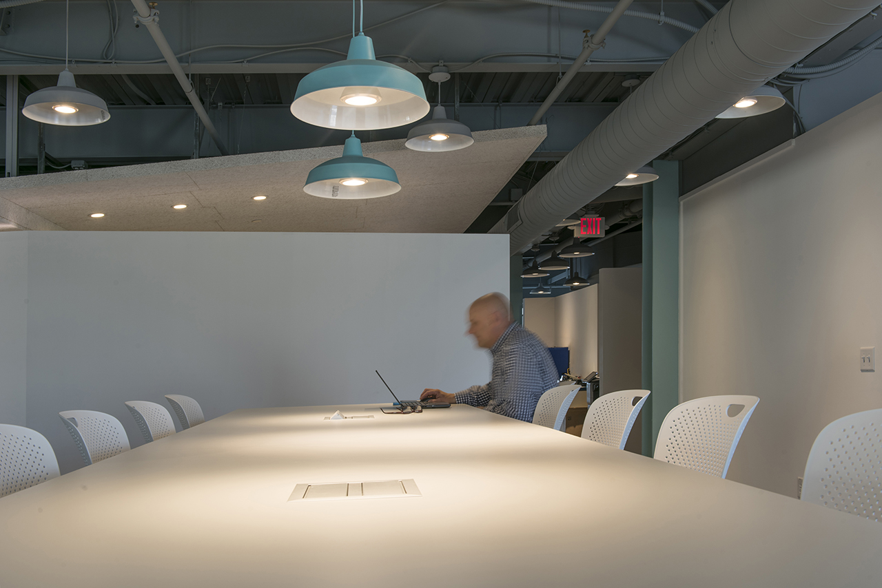 Photo of Boston Heath Care for the Homeless, Photo by Peter Vanderwarker, View of Chris Scovel using the hightop