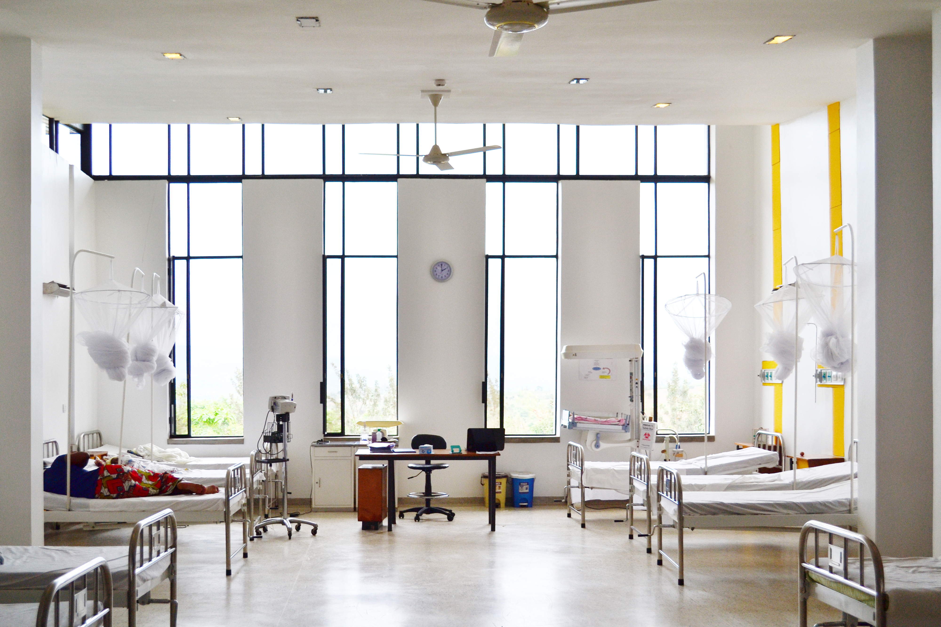 Rwinkwavu Neonatal Intensive Care Unit, Patients in the main recovery room